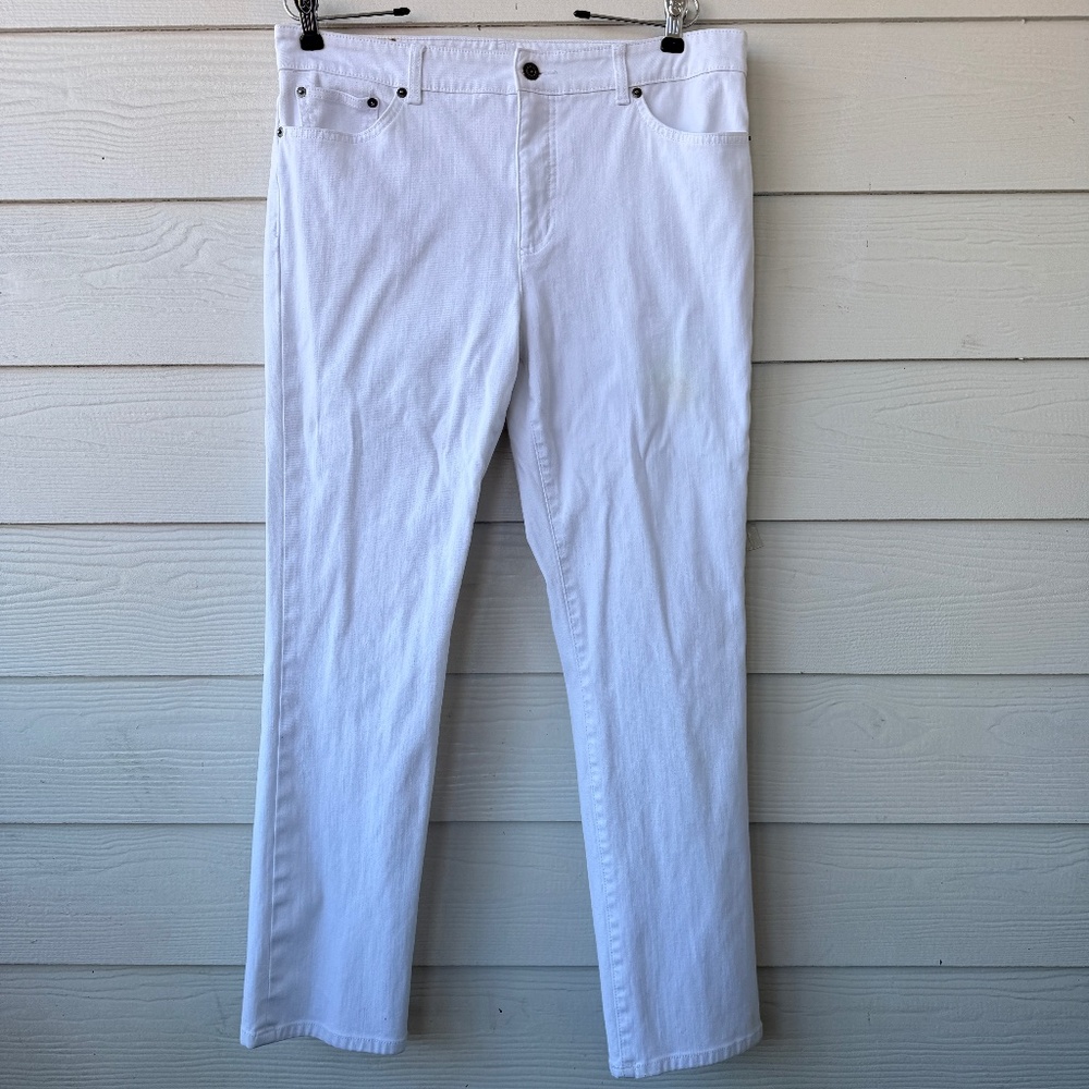 Lauren Ralph Lauren White Jeans | Women’s Size 12‎ | Classic Denim (Stained)